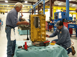 Holt Cat Industrial Engine & Generator Service, Caterpillar Engine rebuild & repair.
