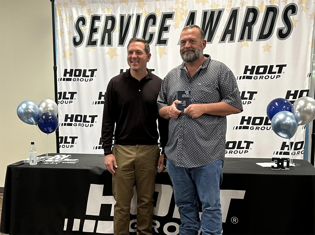 Driven by Experience: Randy Schwab Brings Commitment and Teamwork to HOLT CAT
