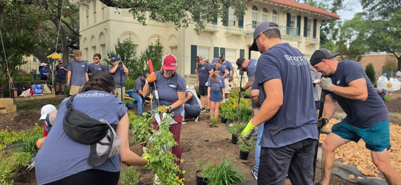 HOLT Volunteers Join Respite Care and United Way for Stronger Together Day of Caring